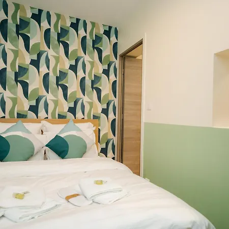 Apartament Parisian Elegance Wood Near Bastille And Marais