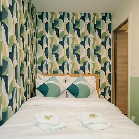 Apartament Parisian Elegance Wood Near Bastille And Marais
